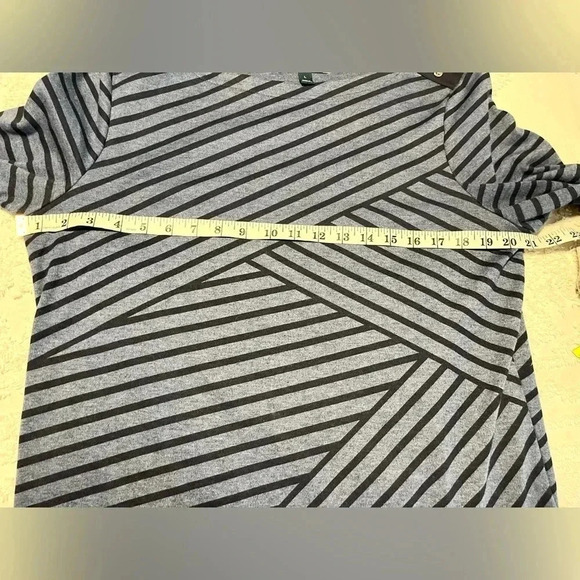 KAREN SCOTT Women's Asymmetrical-Stripe Tunic - Picture 3 of 5